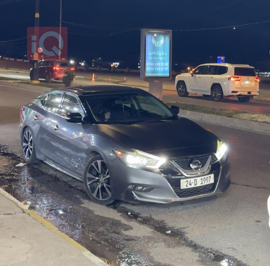 Nissan Maxima